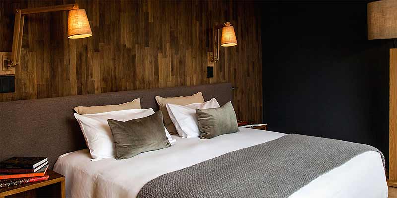 Casa de Uco bedroom with Andes views